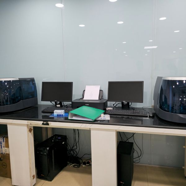 Lab and Machineries